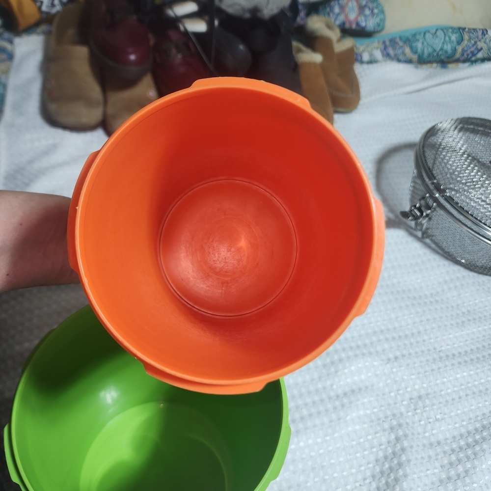 VINTAGE TUPPERWARE EUC SET OF 2 SERVALIER CANISTER ORANGE GREEN - Picture 9 of 9